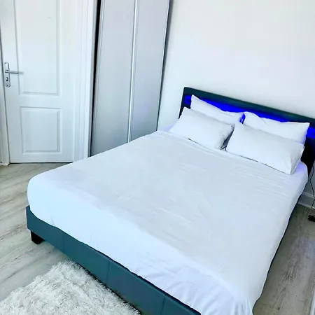 Appartement Moderne Vierzon Exterior foto